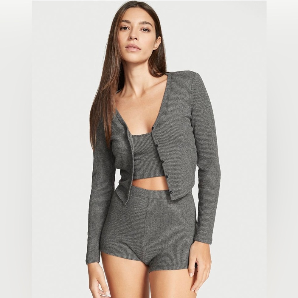 NWT Victoria’s Secret Cozy Knit 3 Piece Set